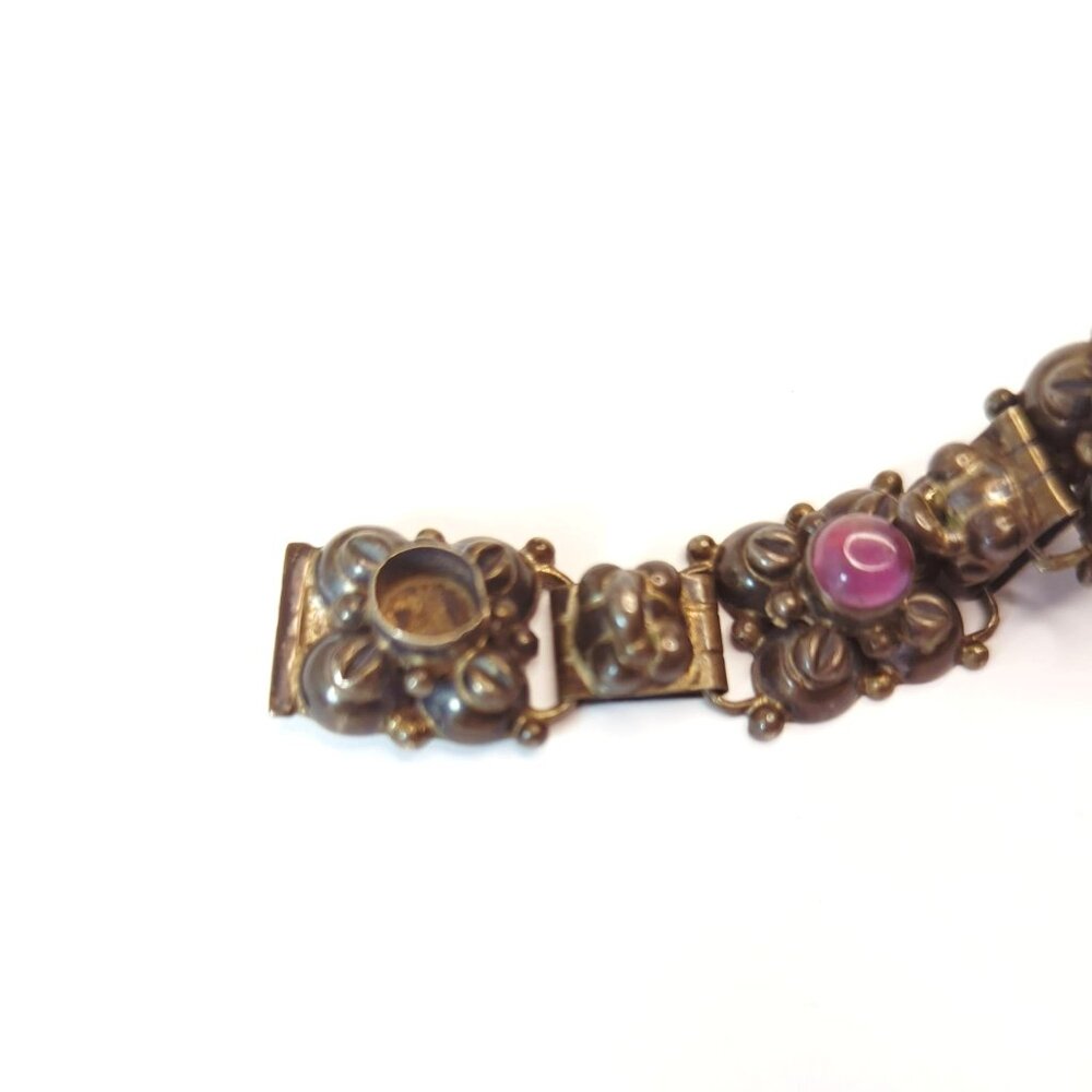 Vintage Sterling Silver Amethyst Cabochons Link Bracelet, Missing One Stone - Picture 3 of 7